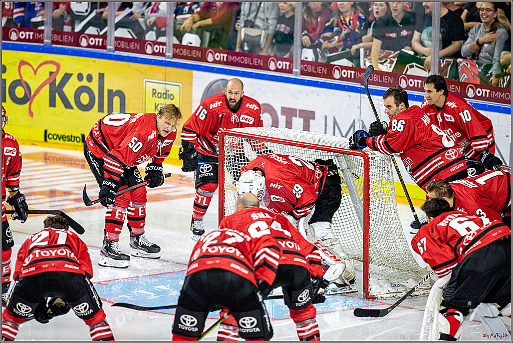 DEL; Koelner Haie - Iserlohn Roosters; Koeln, 13.09.2019